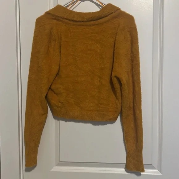 Anthropologie 525 Cropped Sweater - Picture 2 of 5